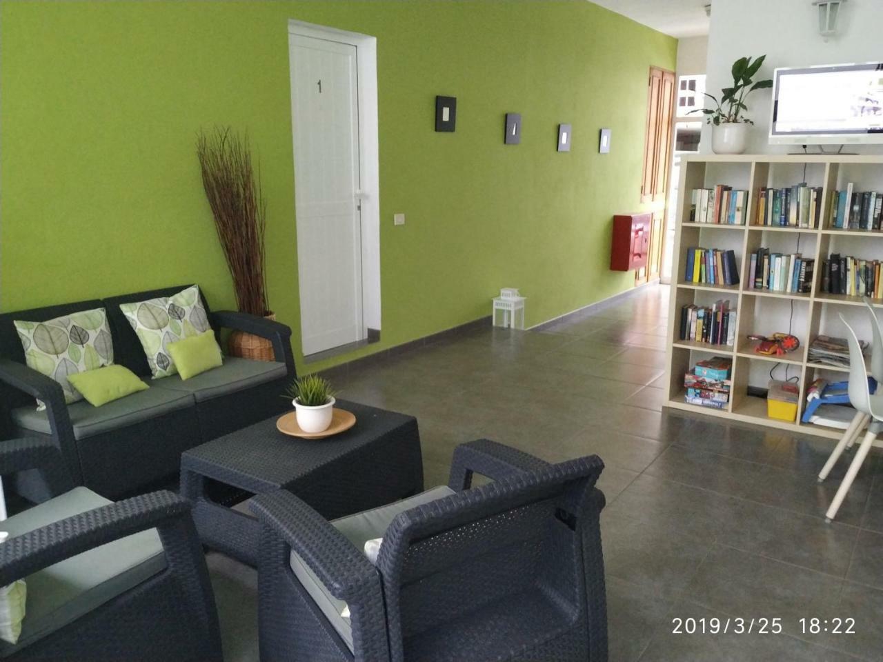 Apartamentos El Patio ロス・ジャノス・デ・アリダネ エクステリア 写真